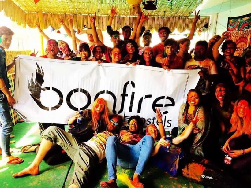 Bonfire Hostels Ришикеш Экстерьер фото