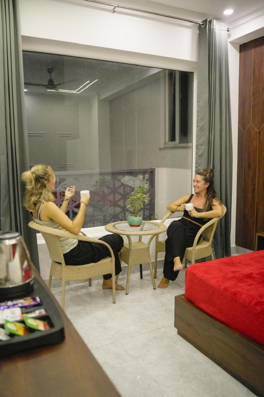 Bonfire Hostels Ришикеш Экстерьер фото