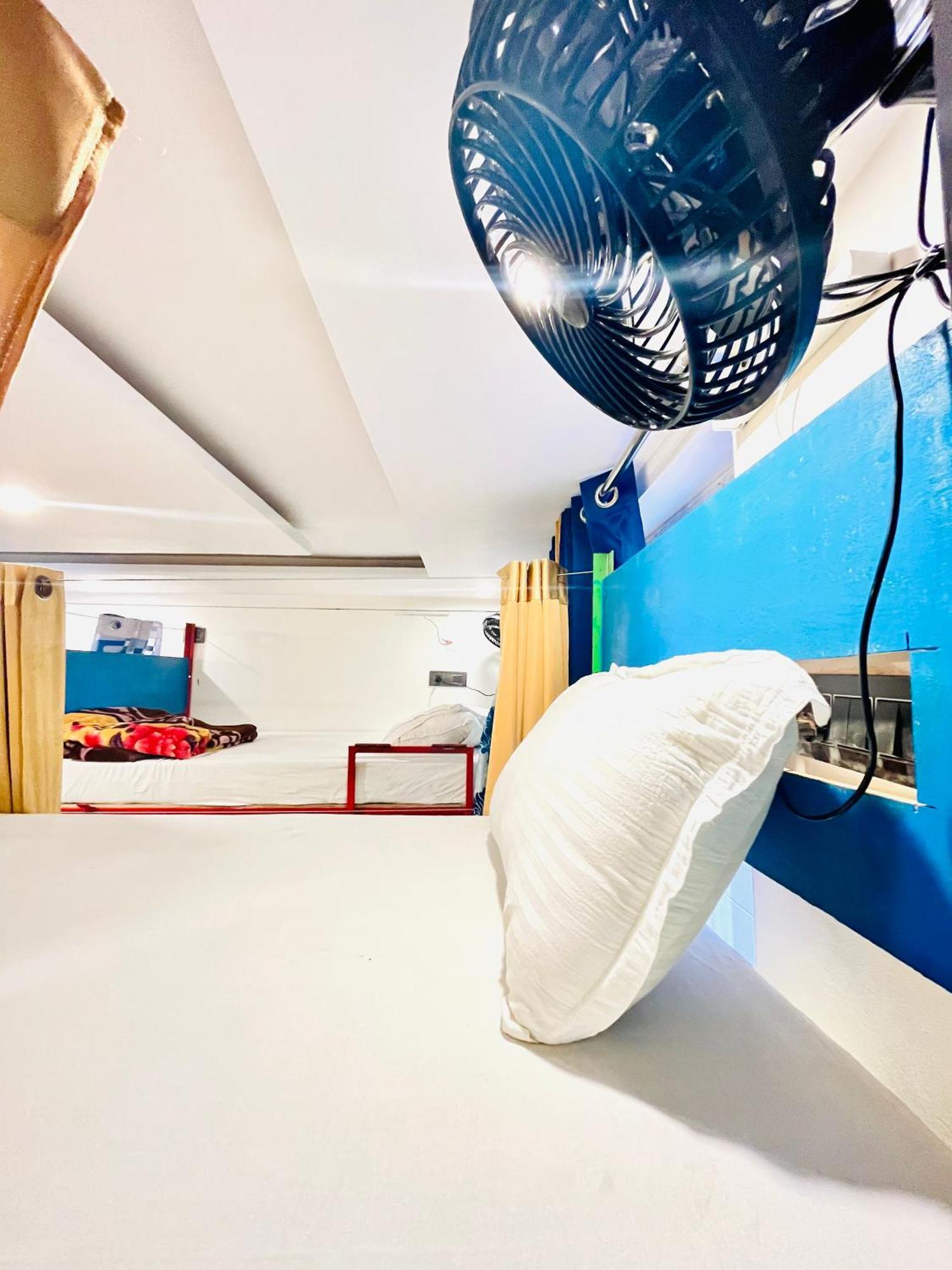 Bonfire Hostels Ришикеш Экстерьер фото